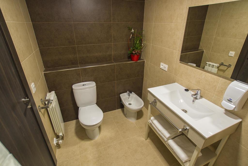 ארנדה דה דוארו Hostal Elvira מראה חיצוני תמונה